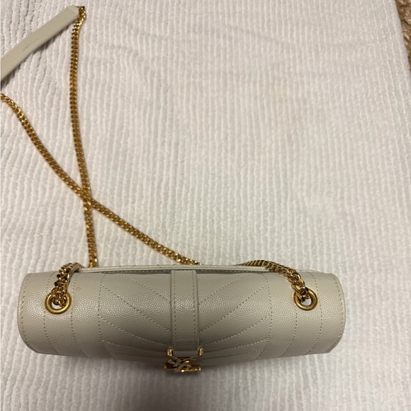 Yves Saint Laurent Handbags - YSL Envelope quilt shoulder bag